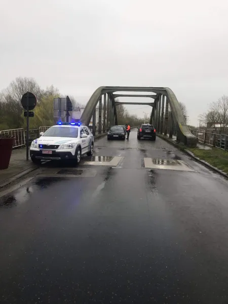 Controle bij de grensbrug