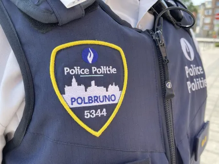 logo police sur gilet