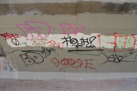 graffiti tags op muur