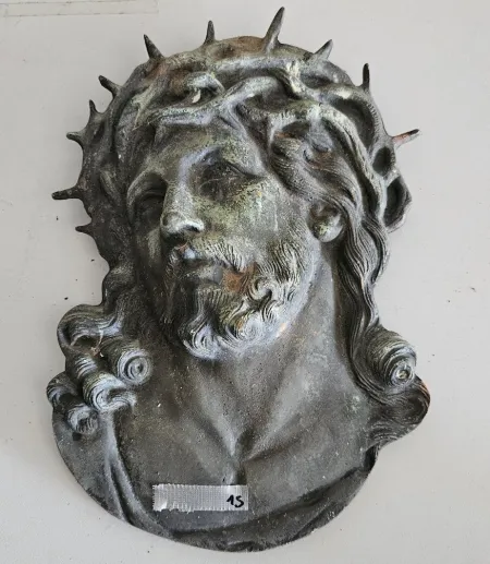 diefstal kerkhof 15