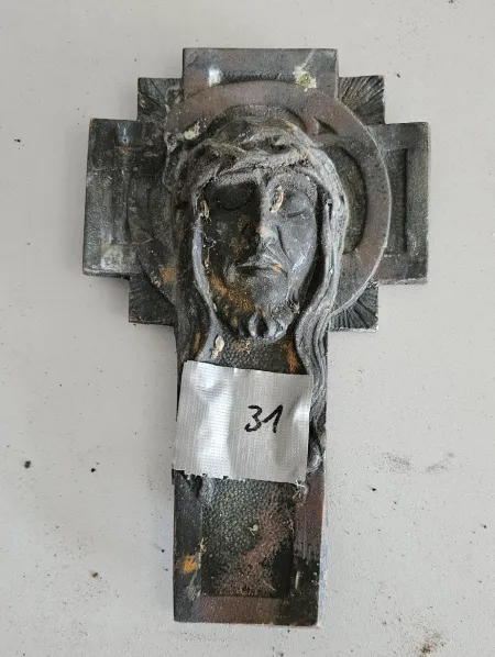 diefstal kerkhof 31