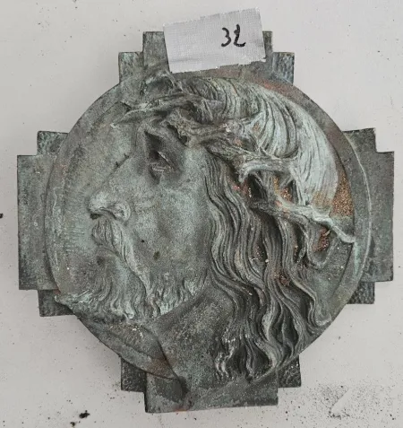 diefstal kerkhof 32