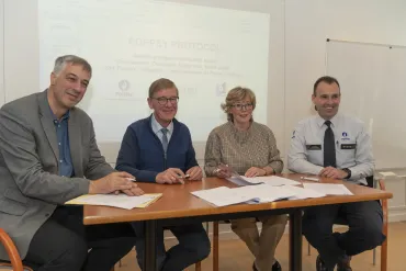 Procureur, directeur asster, burgemeester, korpschef