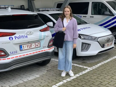 Lauren auto