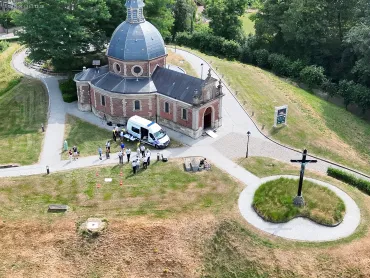 persmoment drones