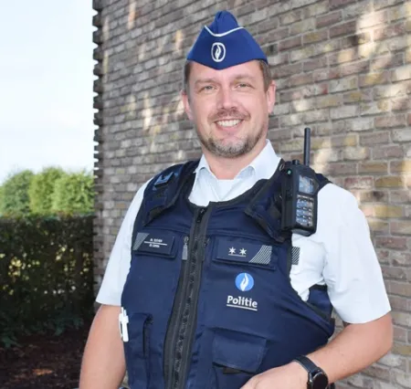 Schoolagent: inspecteur Mark Sleven
