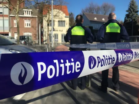 Politielint bij perimeter