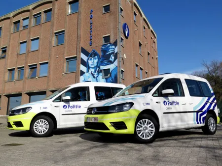 VW Caddy's bij commissariaat