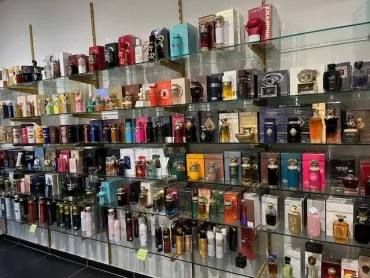 Winkelrek met parfums