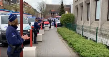 Politiezone Getevallei steunt zorgpersoneel van het Heilig Hartziekenhuis in Tienen.