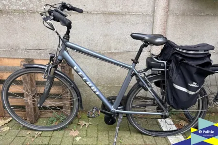 Herenfiets Veloci achtergelaten in Ursel - Referentienr. IO441 