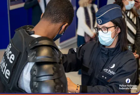 30 jonge Rookies beginnen aan hun inleefstage bij de Federale Politie