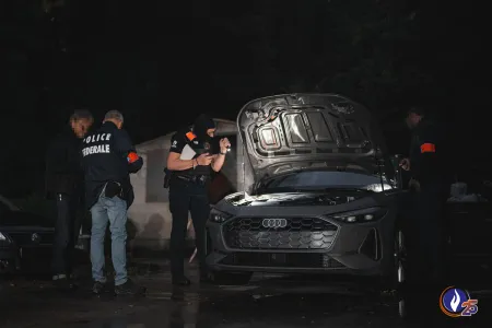 Grootschalige handel in gestolen voertuigen: 110 onderzoekers ingezet en 23 huiszoekingen verricht 