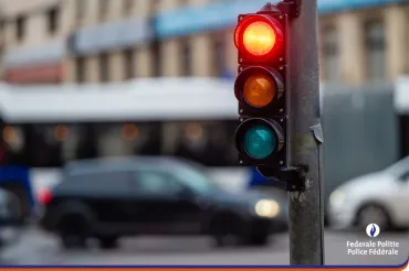 Resultaten controleactie ‘roodlichtnegatie’ in provincie Antwerpen: 280 inbreuken vastgesteld op het negeren van de verkeerslichten 