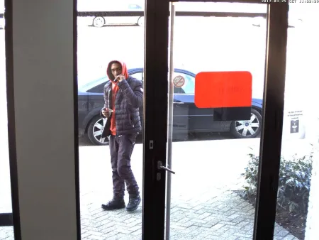 VIDEO - Home-invasion op klaarlichte dag in Kuringen