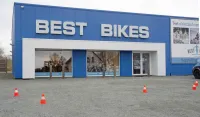 VIDEO - Poging inbraak / schietincident bij BEST BIKES